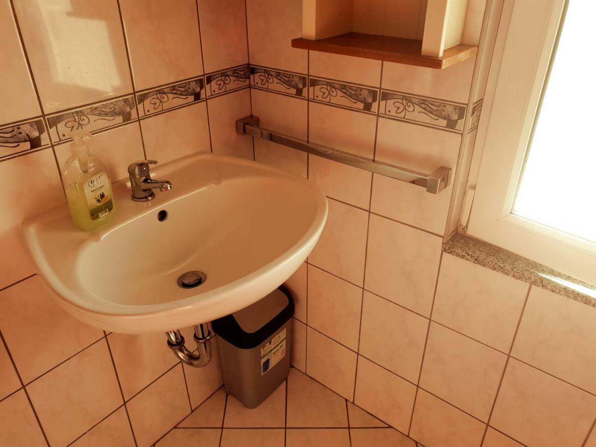 Apartment Luca プーラ エクステリア 写真